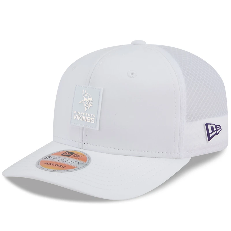 Men's New Era Minnesota Vikings 2025 Sideline 9SEVENTY Trucker Adjustable Hat