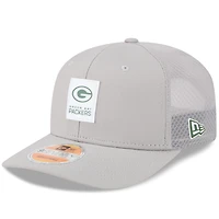 Men's New Era Gray Green Bay Packers 2025 Sideline  9SEVENTY Adjustable Trucker Hat