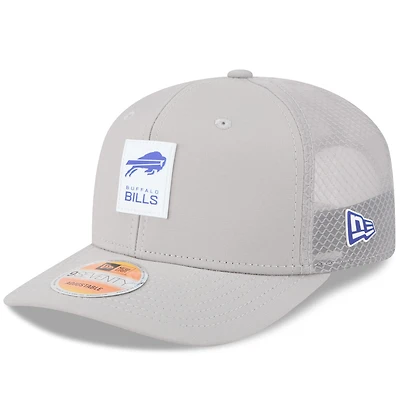 Men's New Era Gray Buffalo Bills 2025 Sideline  9SEVENTY Adjustable Trucker Hat
