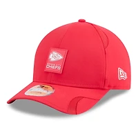 Men's New Era Kansas City Chiefs 2025 Sideline M-Crown 9FORTY Adjustable Hat