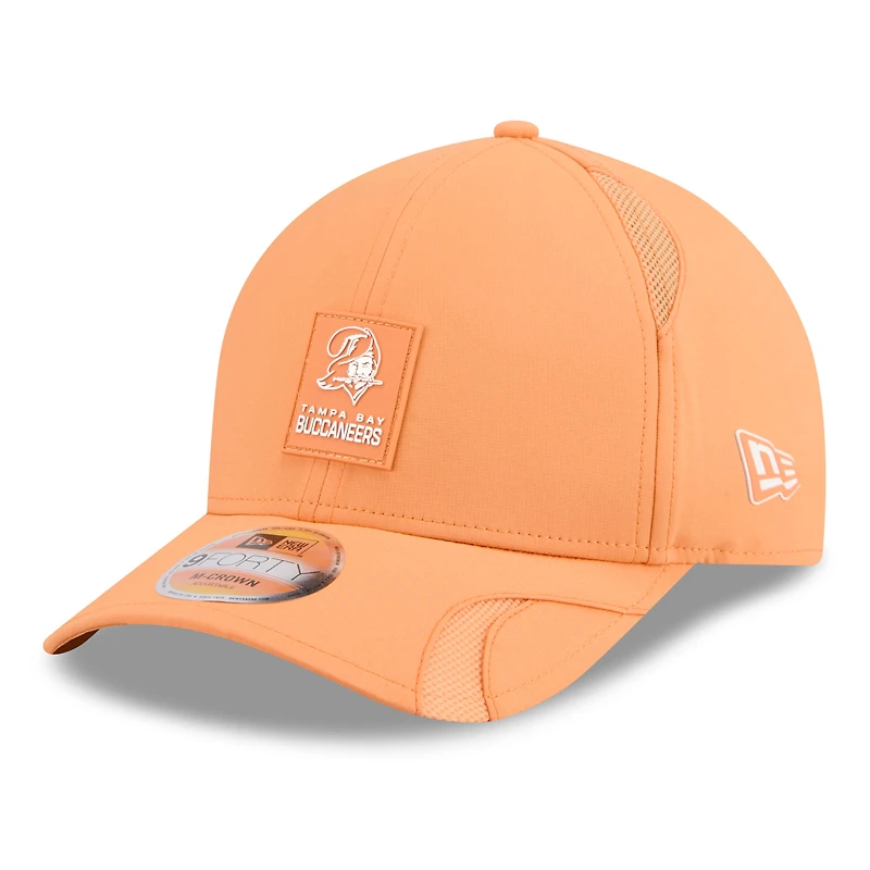Men's New Era Orange Tampa Bay Buccaneers 2025 Sideline Throwback M-Crown 9FORTY Adjustable Hat