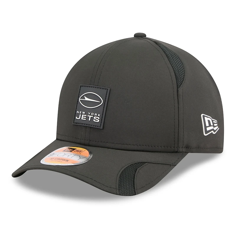 Men's New Era New York Jets 2025 Sideline M-Crown 9FORTY Adjustable Hat