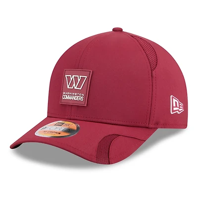 Men's New Era Burgundy Washington Commanders 2025 Sideline  M-Crown 9FORTY Adjustable Hat