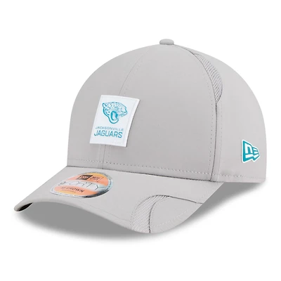 Men's New Era Gray Jacksonville Jaguars 2025 Sideline  M-Crown 9FORTY Adjustable Hat
