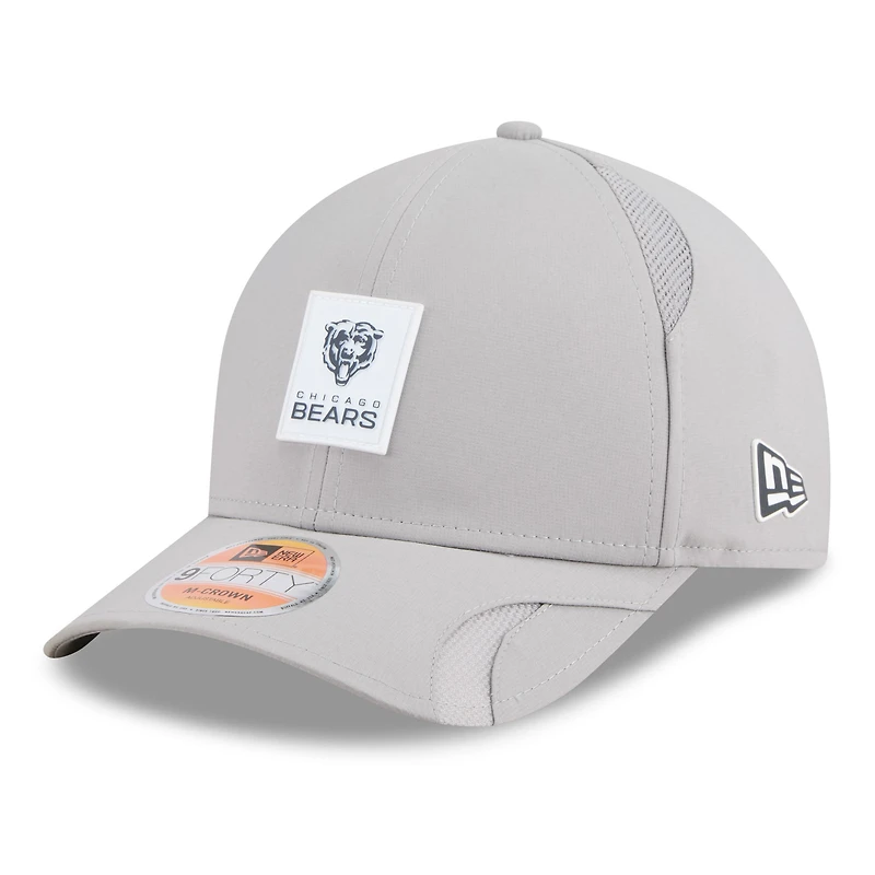 Men's New Era Gray Chicago Bears 2025 Sideline  M-Crown 9FORTY Adjustable Hat