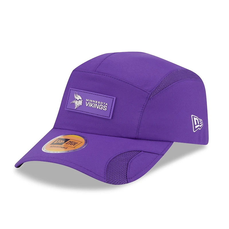 Men's New Era Purple Minnesota Vikings 2025 Sideline  Runner Adjustable Hat