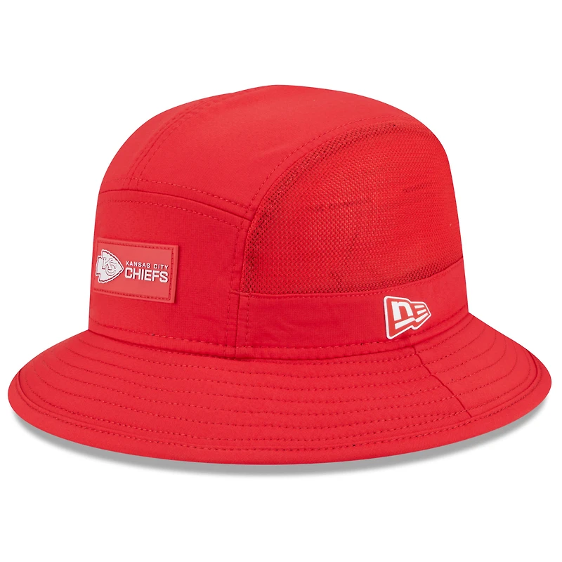 Men's New Era Red Kansas City Chiefs 2025 Sideline  Bucket Hat