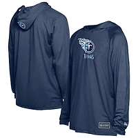 Men's New Era  Navy Tennessee Titans Functional Fandom Hoodie