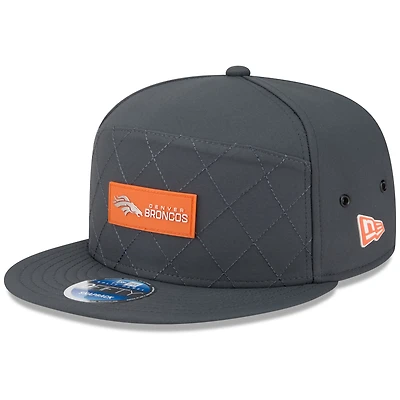 Men's New Era Charcoal Denver Broncos 2025 Sideline Cold Weather Split Panel 9FIFTY Snapback Hat