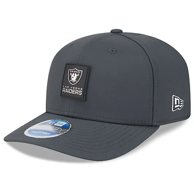 Men's New Era Charcoal Las Vegas Raiders 2025 Sideline Cold Weather 9SEVENTY Adjustable Hat