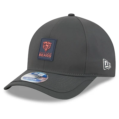 Men's New Era Charcoal Chicago Bears 2025 Sideline Cold Weather 9FORTY M-Crown Adjustable Hat