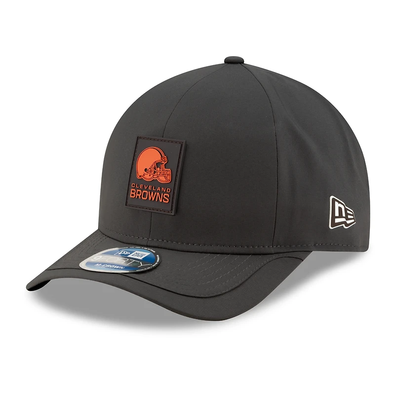 Men's New Era Charcoal Cleveland Browns 2025 Sideline Cold Weather 9FORTY M-Crown Adjustable Hat