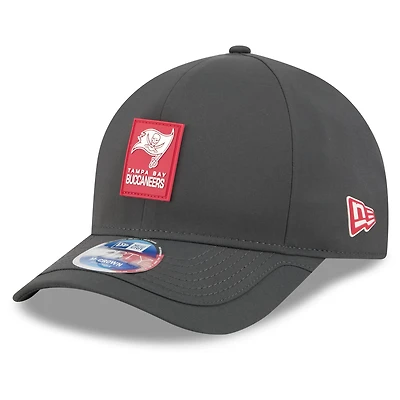 Men's New Era Charcoal Tampa Bay Buccaneers 2025 Sideline Cold Weather 9FORTY M-Crown Adjustable Hat