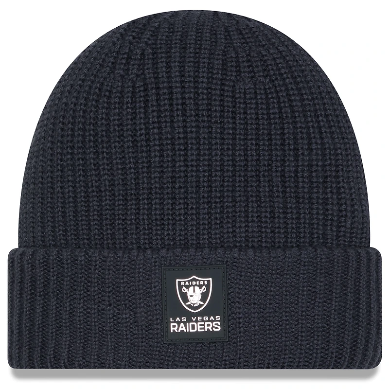Men's New Era Charcoal Las Vegas Raiders 2025 Sideline Cold Weather Cuffed Knit Hat