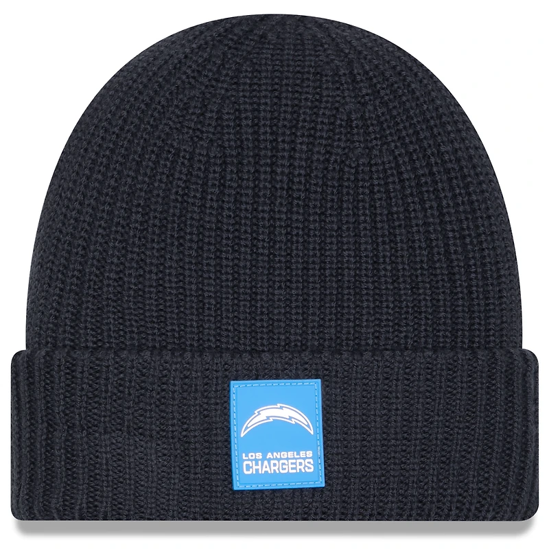 Men's New Era Charcoal Los Angeles Chargers 2025 Sideline Cold Weather Cuffed Knit Hat