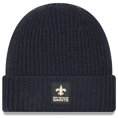 Men's New Era Charcoal New Orleans Saints 2025 Sideline Cold Weather Cuffed Knit Hat