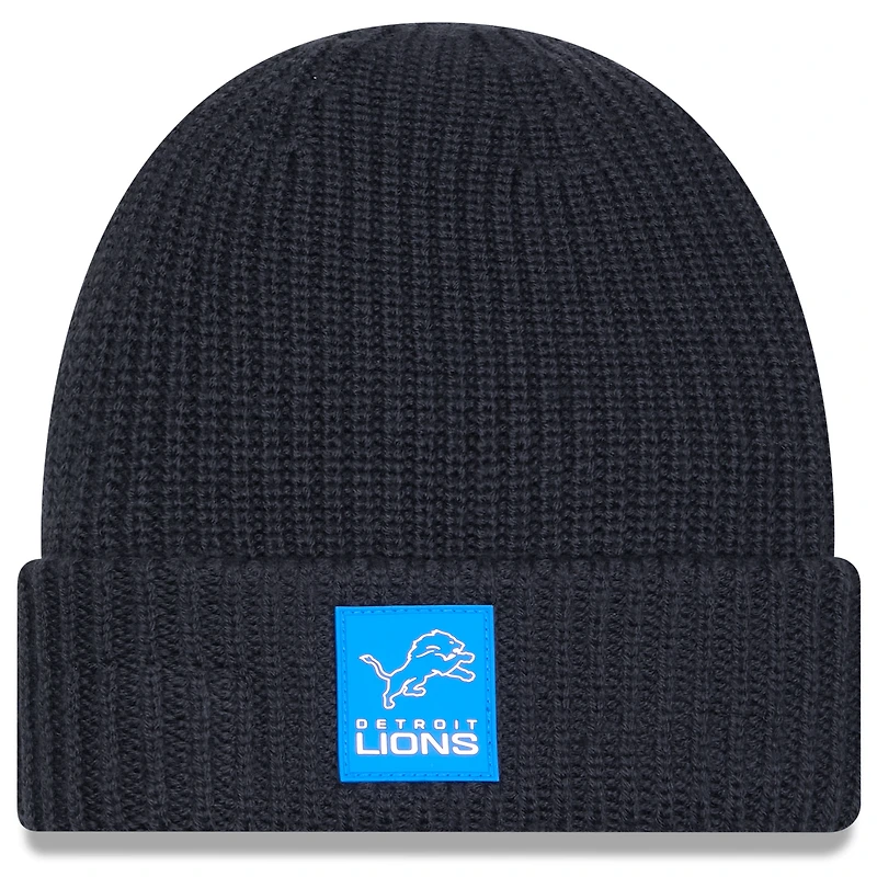 Men's New Era Charcoal Detroit Lions 2025 Sideline Cold Weather Cuffed Knit Hat