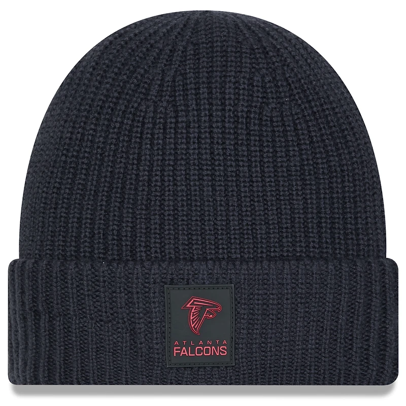 Men's New Era Charcoal Atlanta Falcons 2025 Sideline Cold Weather Cuffed Knit Hat