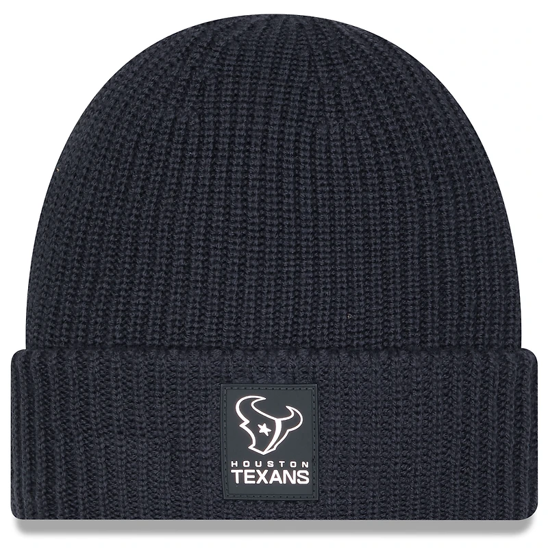Men's New Era Charcoal Houston Texans 2025 Sideline Cold Weather Cuffed Knit Hat