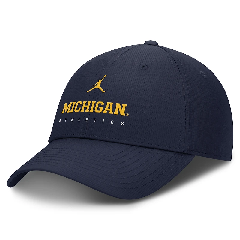 Men's Jordan Brand Navy Michigan Wolverines Club Performance Adjustable Hat