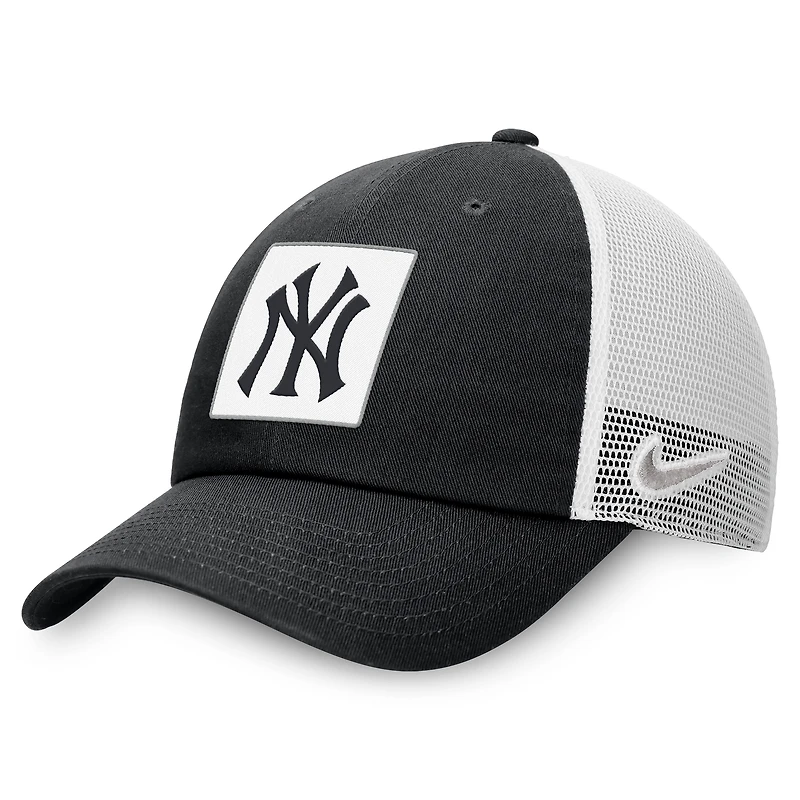 Men's Nike Black New York Yankees Rise Adjustable Trucker Hat