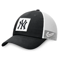 Men's Nike  Black New York Yankees Rise Adjustable Trucker Hat
