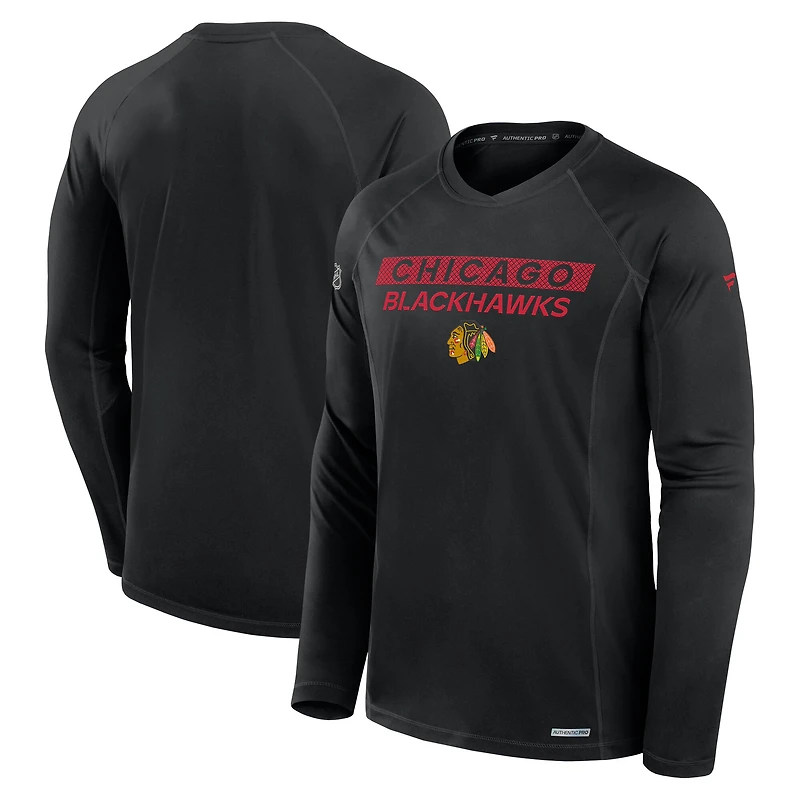 Men's Fanatics Black Chicago Blackhawks Authentic Pro Rink Tech Raglan Long Sleeve T-Shirt