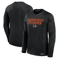 Men's Fanatics Black Philadelphia Flyers Authentic Pro Rink Tech Raglan Long Sleeve T-Shirt