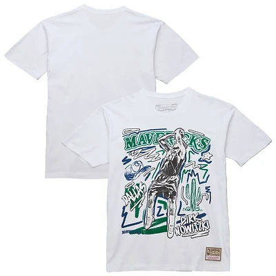 Men's Mitchell & Ness Dirk Nowitzki White Dallas Mavericks Hardwood Classics Chalked Up T-Shirt