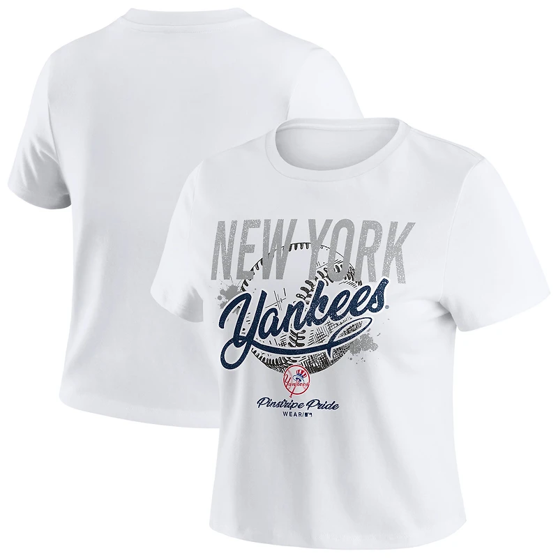 Women's WEAR by Erin Andrews  White New York Yankees Distressed Cropped Baby T-Shirt