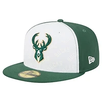 Men's New Era  White/Hunter Green Milwaukee Bucks Repeat 59Fifty Fitted Hat