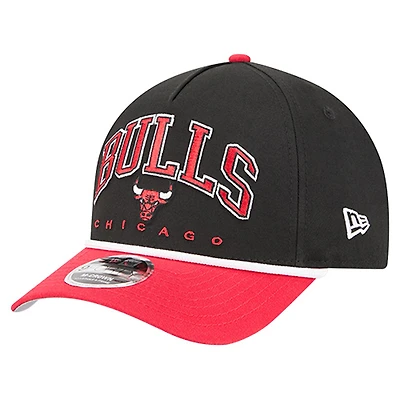 Men's New Era  Black Chicago Bulls Bold Arch 9FORTY A-Frame M-Crown Adjustable Hat