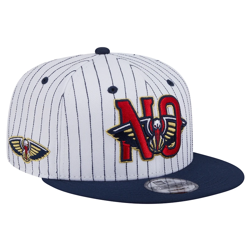 Men's New Era White New Orleans Pelicans Deceptor Pinstripe 9FIFTY Snapback Hat