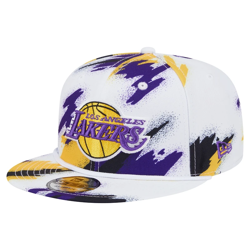 Men's New Era White Los Angeles Lakers Paint 9FIFTY Snapback Hat