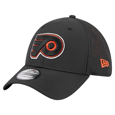 Men's New Era Black Philadelphia Flyers Night 39THIRTY Flex Hat