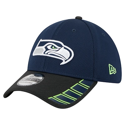 Men's New Era College Navy Seattle Seahawks Visor Hit 39THIRTY Flex Hat