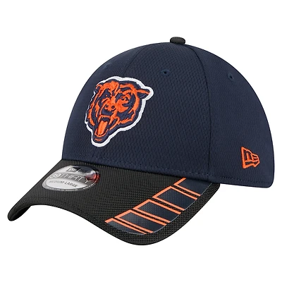 Men's New Era Navy Chicago Bears Visor Hit 39THIRTY Flex Hat