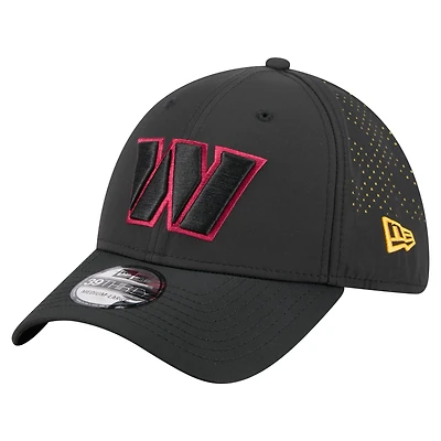 Men's New Era Black Washington Commanders Night 39THIRTY Flex Hat