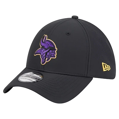 Men's New Era Black Minnesota Vikings Night 39THIRTY Flex Hat