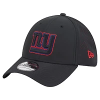Men's New Era Black New York Giants Night 39THIRTY Flex Hat