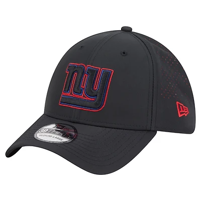 Men's New Era Black New York Giants Night 39THIRTY Flex Hat