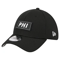 Men's New Era  Black Philadelphia Eagles Scoreboard 39THIRTY Flex Hat
