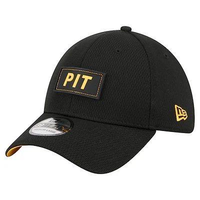 Men's New Era  Black Pittsburgh Steelers Scoreboard 39THIRTY Flex Hat
