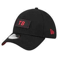 Men's New Era  Black Tampa Bay Buccaneers Scoreboard 39THIRTY Flex Hat