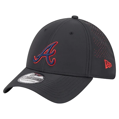 Men's New Era  Black Atlanta Braves Night 39THIRTY Flex Hat