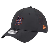 Men's New Era  Black Detroit Tigers Night 39THIRTY Flex Hat