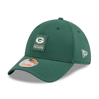 Men's New Era Green Bay Packers 2025 Sideline 39THIRTY Flex Hat