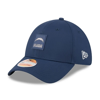 Men's New Era Navy Los Angeles Chargers 2025 Sideline 39THIRTY Flex Hat