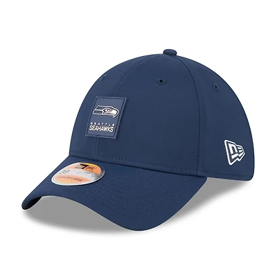 Men's New Era College Navy Seattle Seahawks 2025 Sideline 39THIRTY Flex Hat