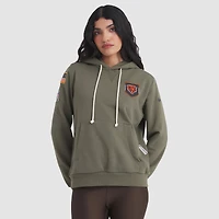Women's Nike Olive Chicago Bears 2025 Salute to Service Sideline Standard Issue Dri-FIT Hoodie